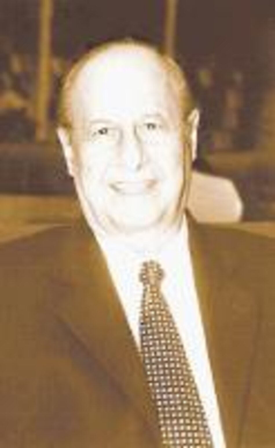 Gozaine admite apoyo a Salas