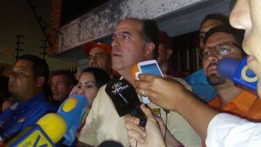 Oposición venezolana pide desconocer llamado a Constituyente
