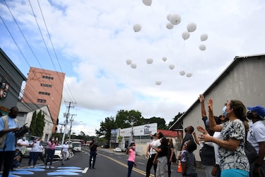 Sobrevivientes y familiares de las víctimas del bus 8B-06 conmemoran 15 años de la tragedia