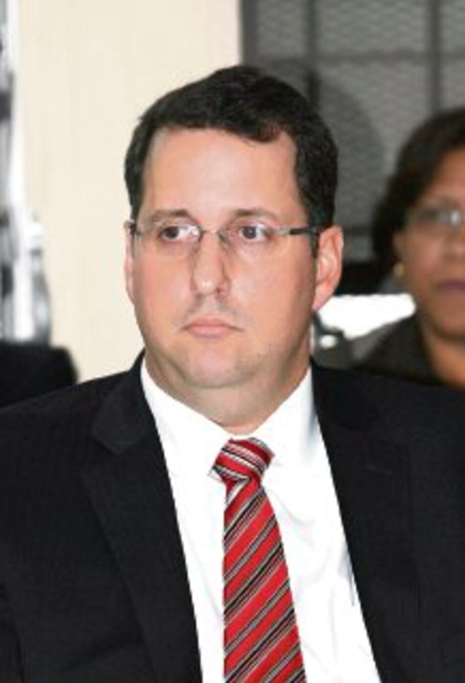 Sin definir licitación de tierras de Juan Hombrón