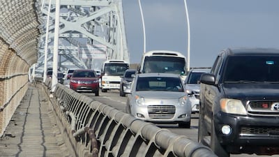 ‘No queremos que el puente se cargue con más de 10 toneladas’: ministro Andrade tras reapertura 