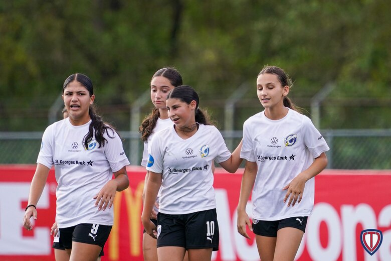 Goles, empates y goleadas: intenso final de sexta semana en Copa Talento