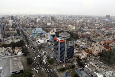Perú proyecta expansión económica de 5.2% para segundo semestre