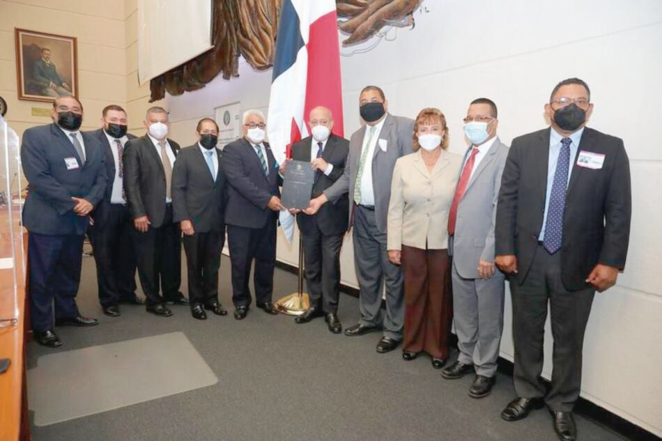 Ciencia en Panamá pide vetar proyecto de ley  del historiador    