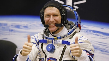 El astronauta Tim Peake llama a número equivocado desde el espacio