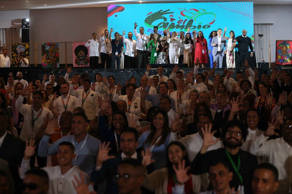 Un viaje en tren y la campaña para transformar Colón