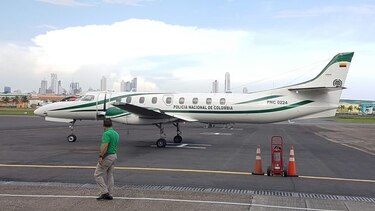 Policía de Colombia deporta a dos panameños ‘por no gratos’