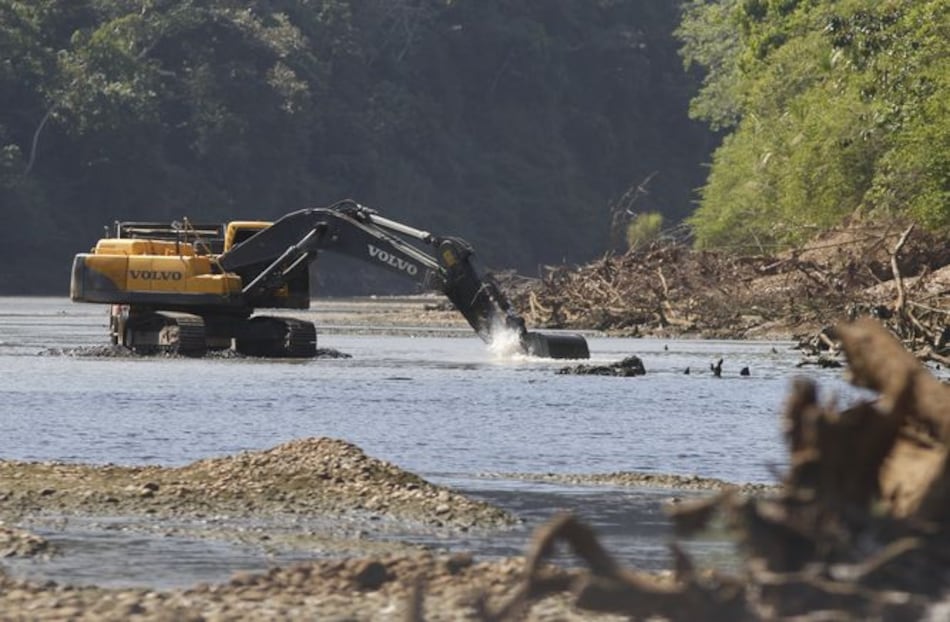 Devastación en el río Bayano