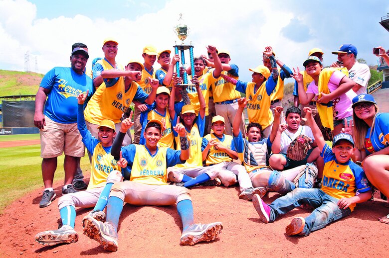 Herrera se lleva el trofeo