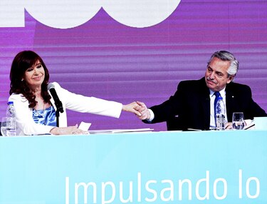 Alberto Fernández destituye a un ministro que criticó a Cristina Fernández