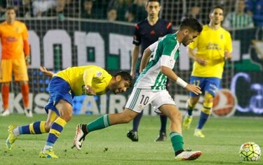 El Betis supera a Las Palmas y asegura la permanencia en primera división