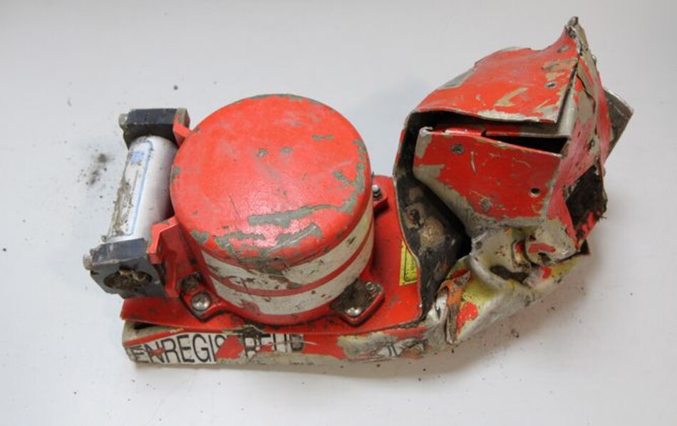 Uno de los pilotos de Germanwings no estaba en la cabina del avión antes del accidente