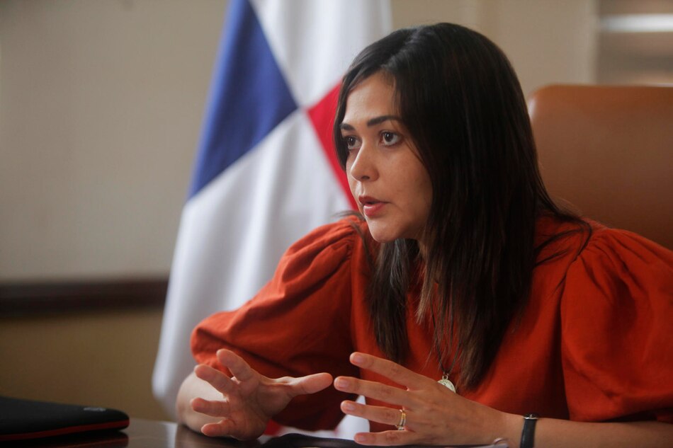 La canciller de Panamá Janaina Tewaney asistirá a la próxima Cumbre del G77 en La Habana