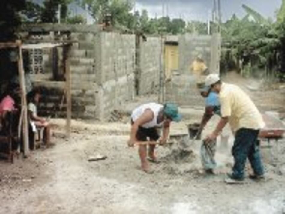 Hábitat inicia proyectos de viviendas de interés social