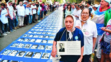 Denuncian límites a acceso a archivos de Iglesia sobre dictadura argentina