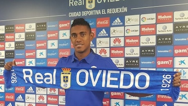 Real Oviedo presenta a su nuevo fichaje: el panameño Edgar Yoel Bárcenas