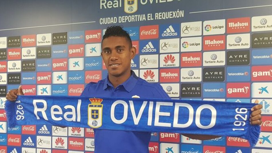Real Oviedo presenta a su nuevo fichaje: el panameño Edgar Yoel Bárcenas