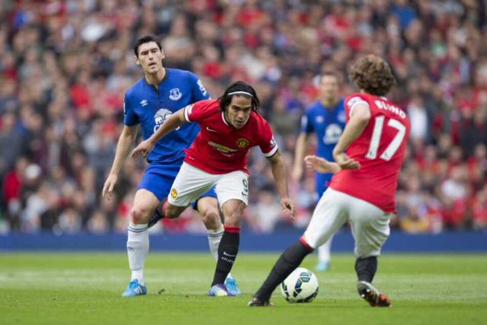 United gana con goles de Falcao y Di María