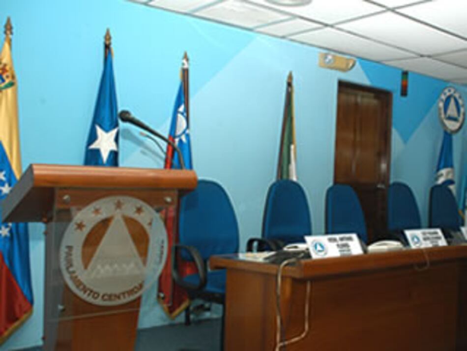 ‘O se reforma o se cierra', dice el partido Panameñista sobre el Parlacen