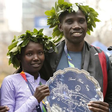Los kenianos Biwott y Keitany ganan el Maratón de Nueva York