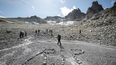 ‘Funeral’ en Suiza por la desaparición de un glaciar