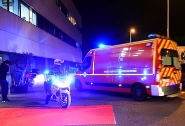 Hinchas del Lille quedan hospitalizados tras accidente en estadio