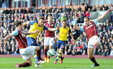 Arsenal logra su octavo triunfo al hilo