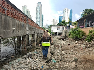 Multan con más de 1 millón de dólares a Industrias Panama Boston por contaminar la bahía de Panamá