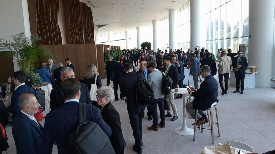 En directo: Foro Económico Internacional América Latina y el Caribe de CAF