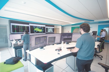 Centro de control monitorea 100 mil datos por minuto