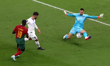 Dos goles de Bruno Fernandes clasifican a Portugal a octavos de final