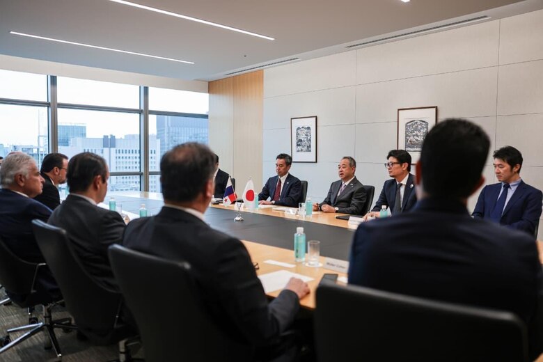 Mulino busca financiamiento en Japón para megaproyectos y atrae interés de Sumitomo