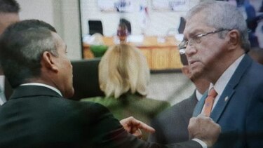 Magistrado juez José Ayú Prado declaró a Ricardo Martinelli 'en rebeldía'