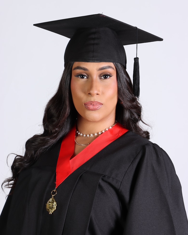 La Universidad de Panamá presenta a los graduados de su Facultad de Derecho y Ciencias Políticas