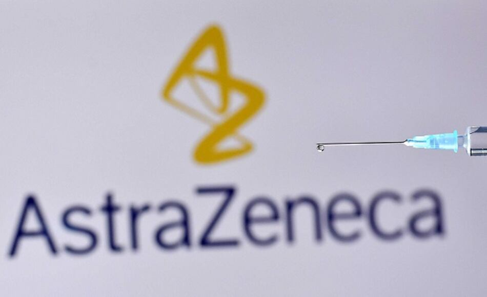 Vacuna de AstraZeneca reduce la transmisión tras una dosis, según un estudio