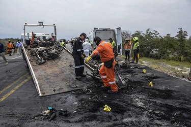 Al menos siete muertos y 49 heridos por explosión de camión en Colombia