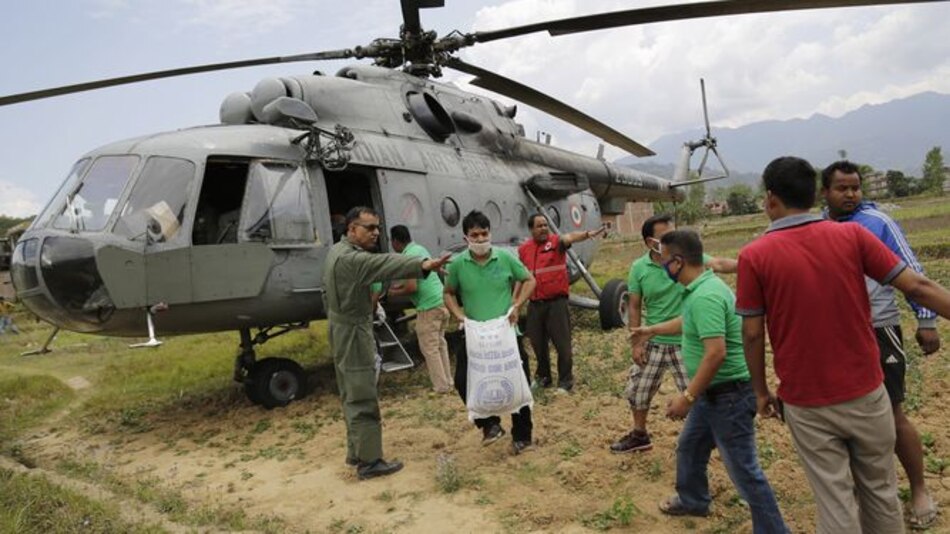 Localizan con vida a dos uruguayos en Nepal tras terremoto