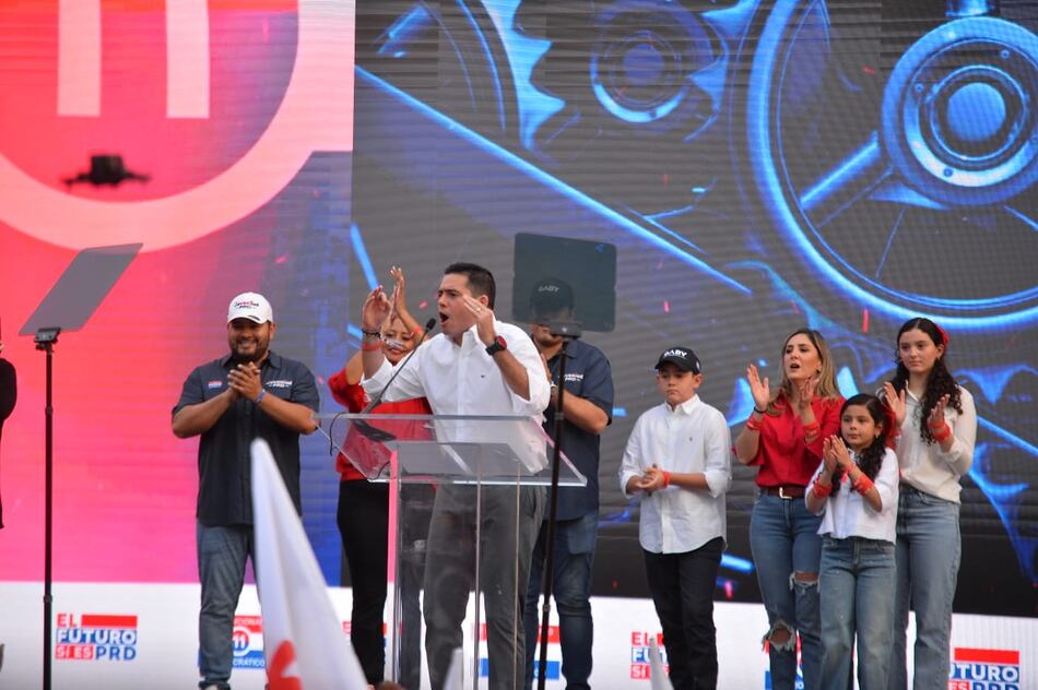 Gaby Carrizo inicia campaña del PRD apelando al ‘no vas’