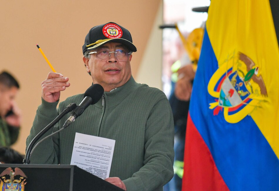 Petro no reconoce el Gobierno de Maduro y afirma que el bloqueo no es una solución