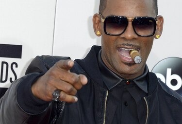 El cantante R. Kelly es condenado a 30 años por abusos y tráfico sexual