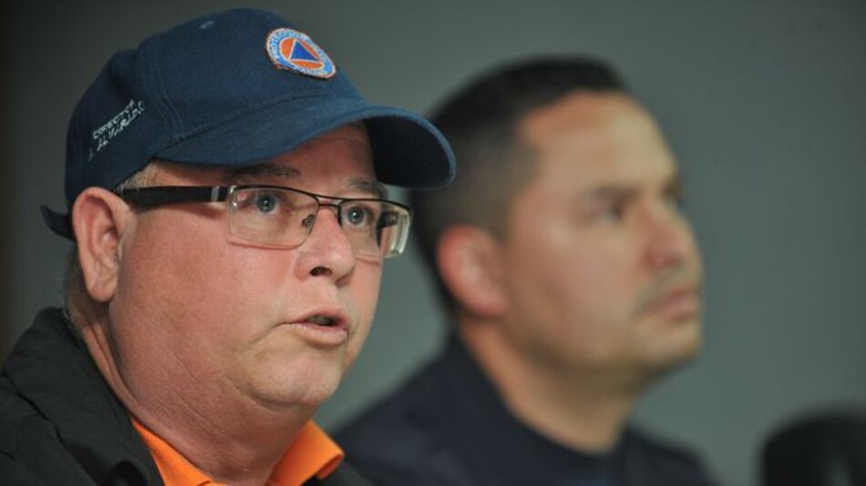 Exdirector del Sinaproc Arturo Alvarado es indagado por el alquiler de helicópteros