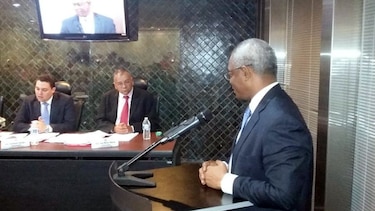 Comisión de Credenciales recibe 24 observaciones sobre Russo y Cedalise