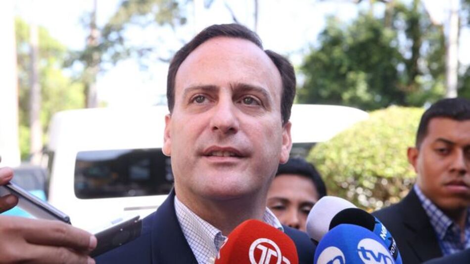 Fiscalía ordena la detención de Riccardo Francolini