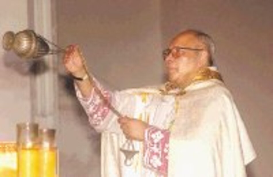 Entre la fe y los uniformes