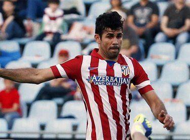 Atlético se acerca al título con goles de Diego Costa y Godín