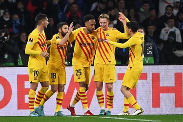 El Barcelona supera 4-2 al Napoli y se mete en octavos de final de la Europa League