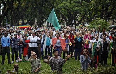Zimbabue: Mugabe se abstiene de renunciar