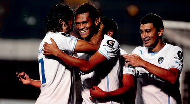 Panameño Blackburn pone al Comunicaciones en la final