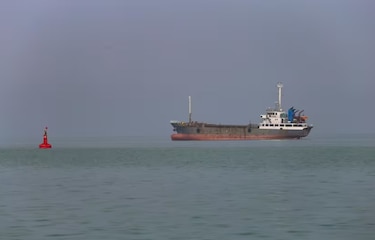 Irán obliga a dos petroleros más a dar media vuelta en Ormuz