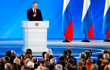 Renuncia el gobierno ruso tras anuncio de Putin sobre reformas constitucionales